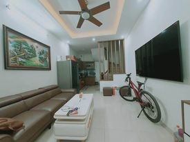 Bán nhà An Dương Vương 55m 4tỷ oto Đỗ cổng