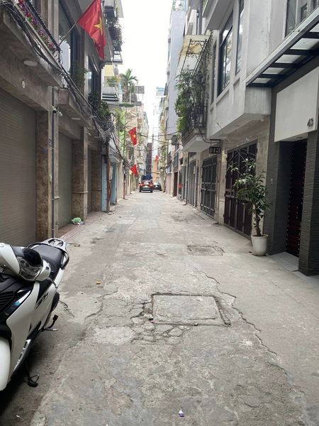 Bán nhà riêng phố Kim Ngưu, quận Hai Bà Trưng, có thang máy, gara ô tô, thuận tiện kinh doanh