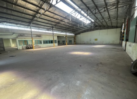 Cho thuê kho xưởng 943m2 đường QL 13, P. Hiệp Bình Phước, Tp Thủ Đức