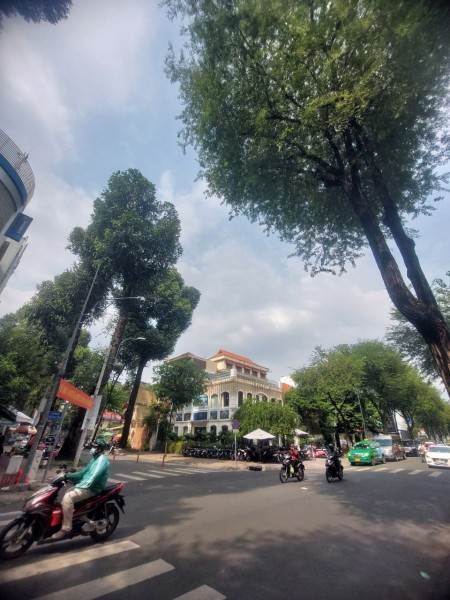 Đi đến slide 6