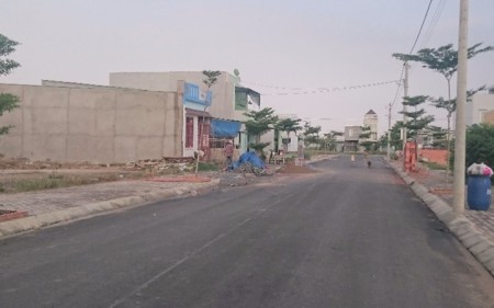 Thanh lý lô đất 80m2 đường Tam Bình, Tam Phú, Quận Thủ Đức, giá 2,5 tỷ, gần Coopmart Tam Bình.