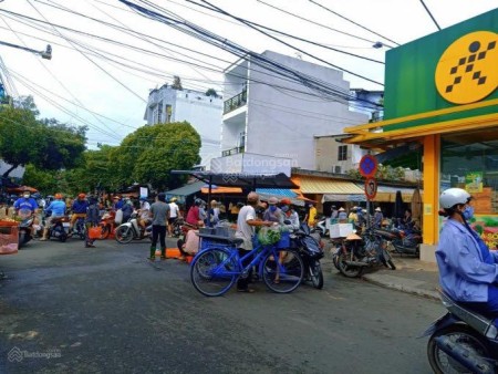 Cho thuê nhà 1 trệt 3 lầu, 4PN, 4Wc, thuận tiện kinh doanh
