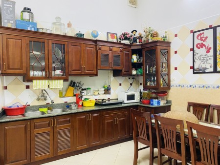 Cho thuê phòng trọ tại ngã 3 Bưởi Lạc Long Quân