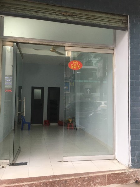 Cho thuê bằng bằng kinh doanh cực mới ngay trung tâm Quận 10, đường 3/2, giá chỉ 12 triệu/tháng