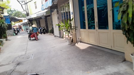 Đi đến slide 6