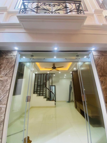 Chính chủ bán nhà phố Lò Đúc - DT 34m2 x 5 Tầng. MT 6.3 m. Giá đẹp 4.6 tỷ.