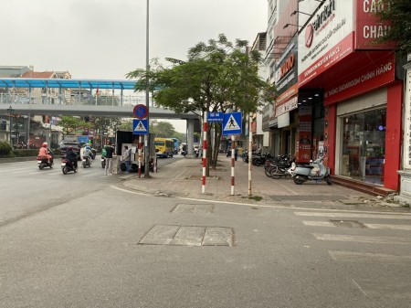 Bán Nhà Nguyễn Văn Cừ, Quận Long Biên 90m, 2 Tầng, Mặt Tiền 5M, Giá 5.8 tỷ, Rẻ Nhất Thị Trường
