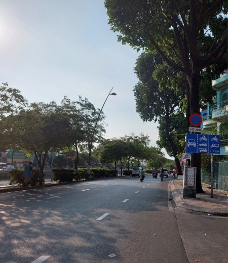 Mặt tiền đường Trần Văn Đang, phường 9, quận 3, ngang 4m vừa ở vừa kinh doanh chỉ 3,7 tỷ