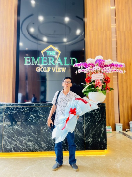 Chúc Mừng Anh Thanh đã nhận nhà thành công căn hộ The Emerald Golf View .