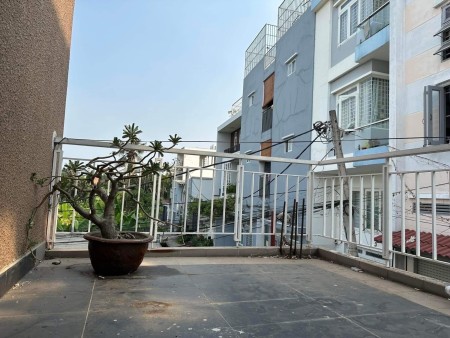 Bán nhà riêng hàng hiếm GIGAMALL Hiệp Bình Chánh, TĐ căn góc HXH ngang khủng 6.5m giá chỉ 6 tỷ nhỉnh