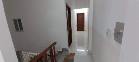 Bán nhà 4,5 tỷ hẻm xe hơi, Bình Thạnh, nhà đẹp, 3 tầng, 4PN