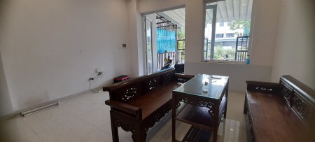 Bán nhà mặt tiền khu đô thị Uhome đường Lê Lợi, giá tốt