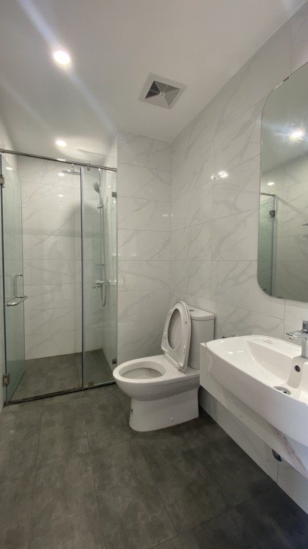 Bán cắt lỗ 1PN + 1 tầng cao, Imperia Smart City, ngay biển hồ bãi cát trắng, 1.8X tỷ bao phí