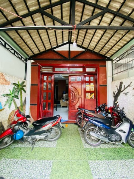 Hạ 1,5 tỷ bán nhà gấp giá chỉ còn 8,5 tỷ. CHDV Gò Vấp,10 Phòng có thang máy cho thuê 25TR/ tháng .