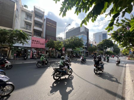 Đi đến slide 6