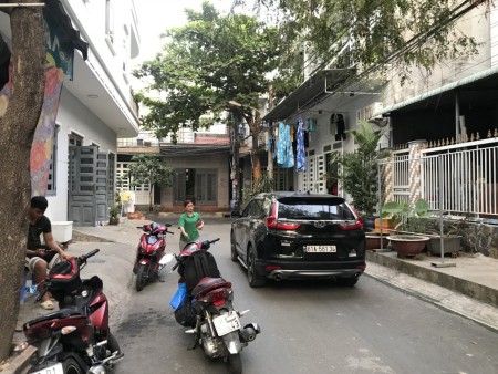 Bán nhà riêng một căn duy nhất Nguyễn Minh Khai, Dĩ An