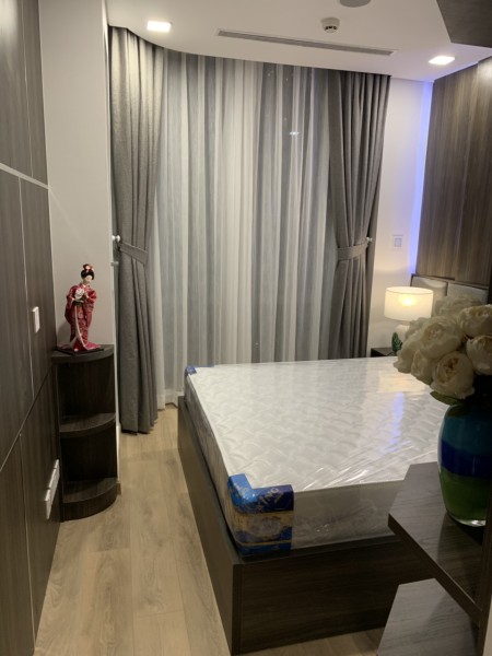 Cho thuê căn hộ Vinhomes Central Park 1-2-3-4pn, Penhouse, và tòa Landmark 81. Liên hệ: 0888662828