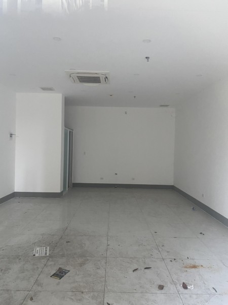 Cho thuê Shophouse Vin Quận 9, 51m2 hoàn thiện 15 triệu/ tháng