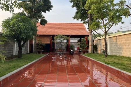 Chính chủ giảm sâu bán nhanh nhà vườn 220m2 giáp Quận Thủ Đức