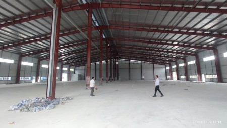 Cho thuê kho xưởng 3600m2 nhà xưởng + 800m2 Văn Phòng trong CCN tại Bắc Giang