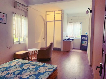 Chính chủ bán nhà 3 tầng, vị trí vàng, 2 mặt ngõ trước sau, 55m mặt tiền rộng, giá thỏa thuận.