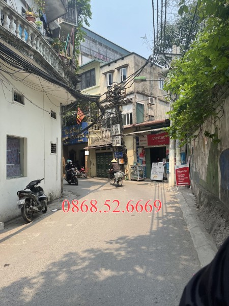 Bán nhà Cự Lộc, Ô TÔ đỗ cửa, sát ROYAL CITY, 56m2, 5.7 tỷ
