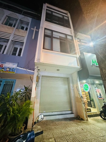 Đi đến slide 4