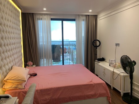 Đi đến slide 8