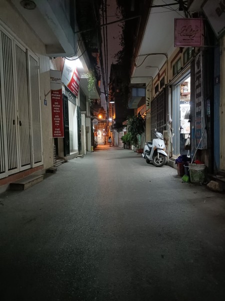 Nhà 4 tỷ Phố Lụa - Hà Đông mặt ngõ ô tô, kinh doanh, nở hậu cực đẹp 4 tầng 38m2
