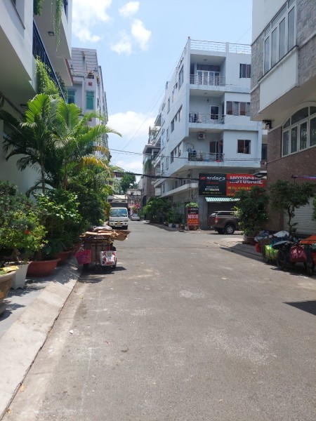 Bán nhà riêng HXH Thành Thái, Phường 14. quận 10.