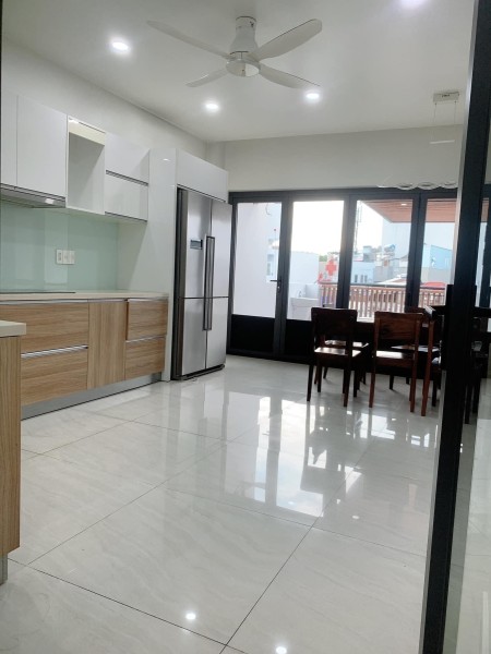 Bán nhà nhanh hẻm thông 4m sạch sẽ, sát MT Lê Văn Sỹ, Q3, vừa ở vừa KD, 60m2, 10.3 tỷ