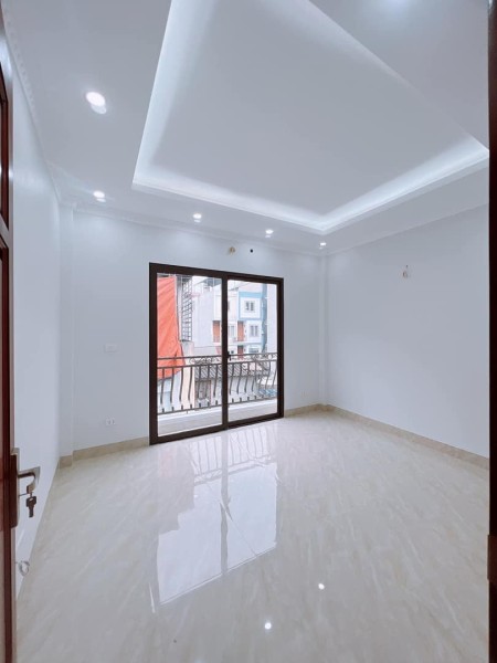 Chính chủ bán nhà Mỗ Lao trung tâm Hà Đông mới đẹp, ở luôn 35m2 5 tầng giá nhỉnh 3 tỷ