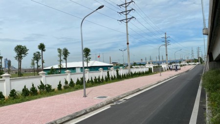 Bán 1.1ha đất có 6000m kho xưởng tại Văn Lâm giá hơn 50 tỷ đang cho thuê dòng tiền ổn định
