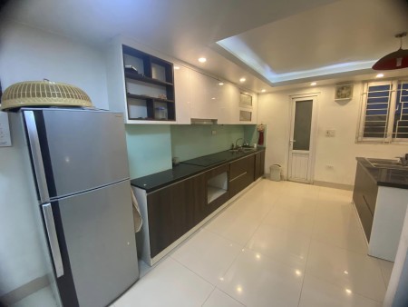 Bán nhà đẹp Nguyễn Khoái - Phân lô - Ô tô vào nhà - Ngõ thông - Sổ đẹp