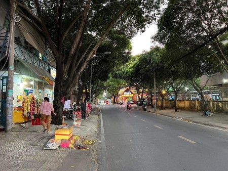 Đi đến slide 4