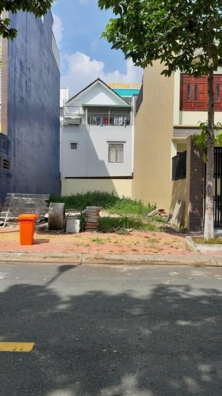 Cần bán gấp đất nền Quận 12 TpHcm, 100m2