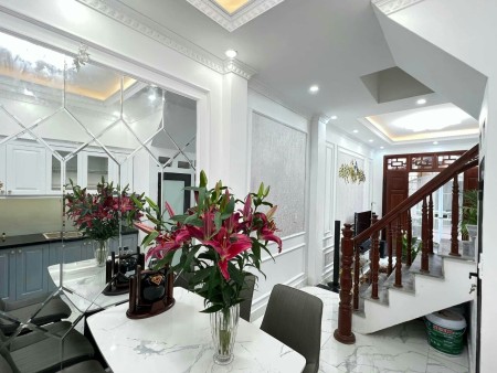 Bán nhà riêng phố Giáp Bát, nhà mới koong , 37m2 5.4 tỷ, 0344187959