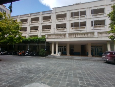 Đi đến slide 4