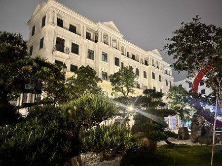 Đi đến slide 6