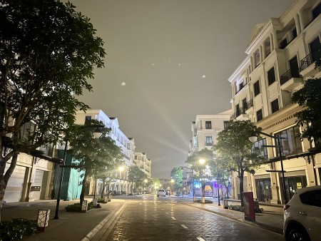 Đi đến slide 2
