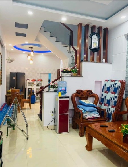 Bán nhà ở ngay, hẻm ô tô 5m, cạnh công viên Nguyễn Sỹ Sách, 4.5 tỷ