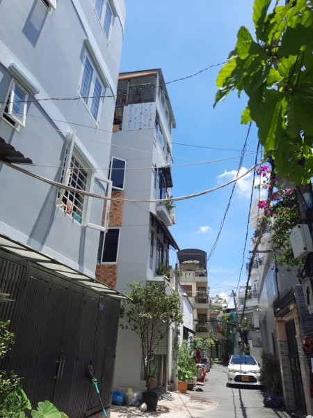 Bán nhà Lê Quang Định ,Bình Thạnh ,DT khủng 94 m2, chỈ 8 TỶ