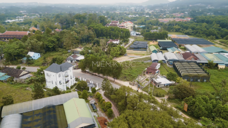Bán đất tên miền ký ức - Huế được bán toàn bộ với giá 6,3 tỷ có giảm cho người thiện chí đến trước