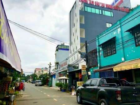 Chủ bán đất 66m2, giá 2 ty7, đường Hoàng Hữu Nam, quận 9
