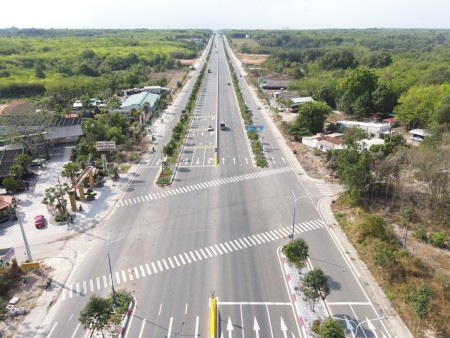 Nợ ngân hàng bán gấp lô đất 380m2 cách đường Mỹ Phước -Tân Vạn chỉ 500m Giá 640Tr