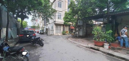 Siêu hiếm khó kiếm! Bán nhà phân lô Tam Trinh ôtô tránh vỉa hè rộng, MT khủng KD sầm uất Giá:14.8 tỷ