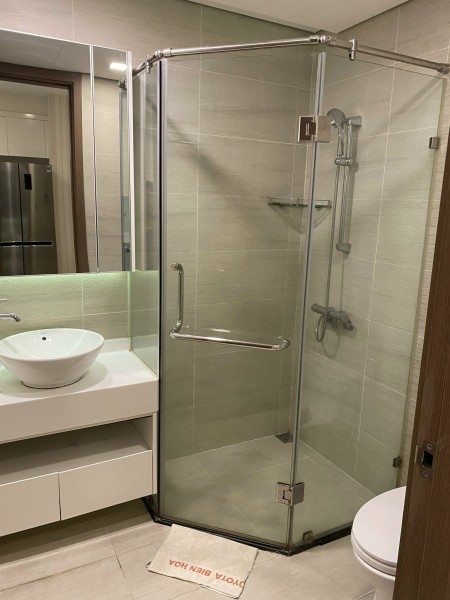 Chính chủ bán CH Cộng Hòa Plaza 2PN, 2WC, SH Lâu dài. Giá Bán: 3.7 tỷ ( còn TL giảm)