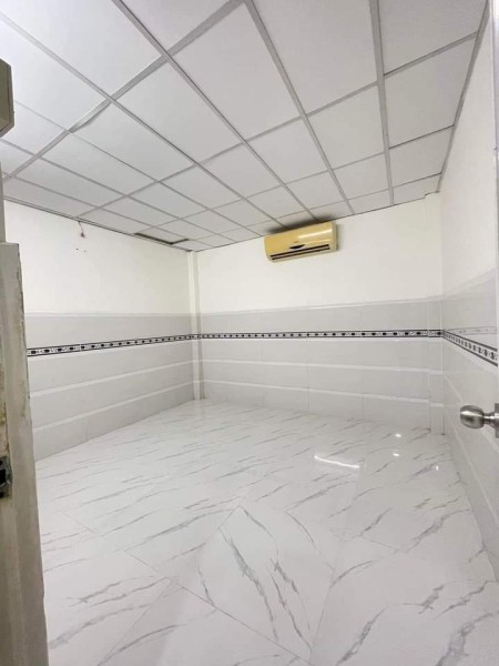 2 tỷ 8 - 37m2 , 3pn - Bán Nhà Cống Lở . F15 - Tân Bình