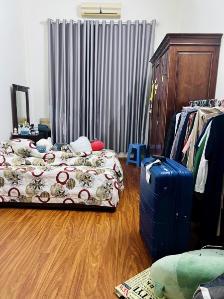 Bán nhà Đội Cấn 36m2, 5 tầng, lô góc, nhỉnh 5 tỷ