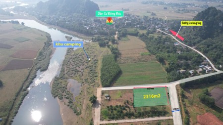 Bán đất lô góc 2 mặt tiền 43m, hơn 55m đường bê tông rộng 8m. cách sông Bôi 50m có bãi bồi rộng.